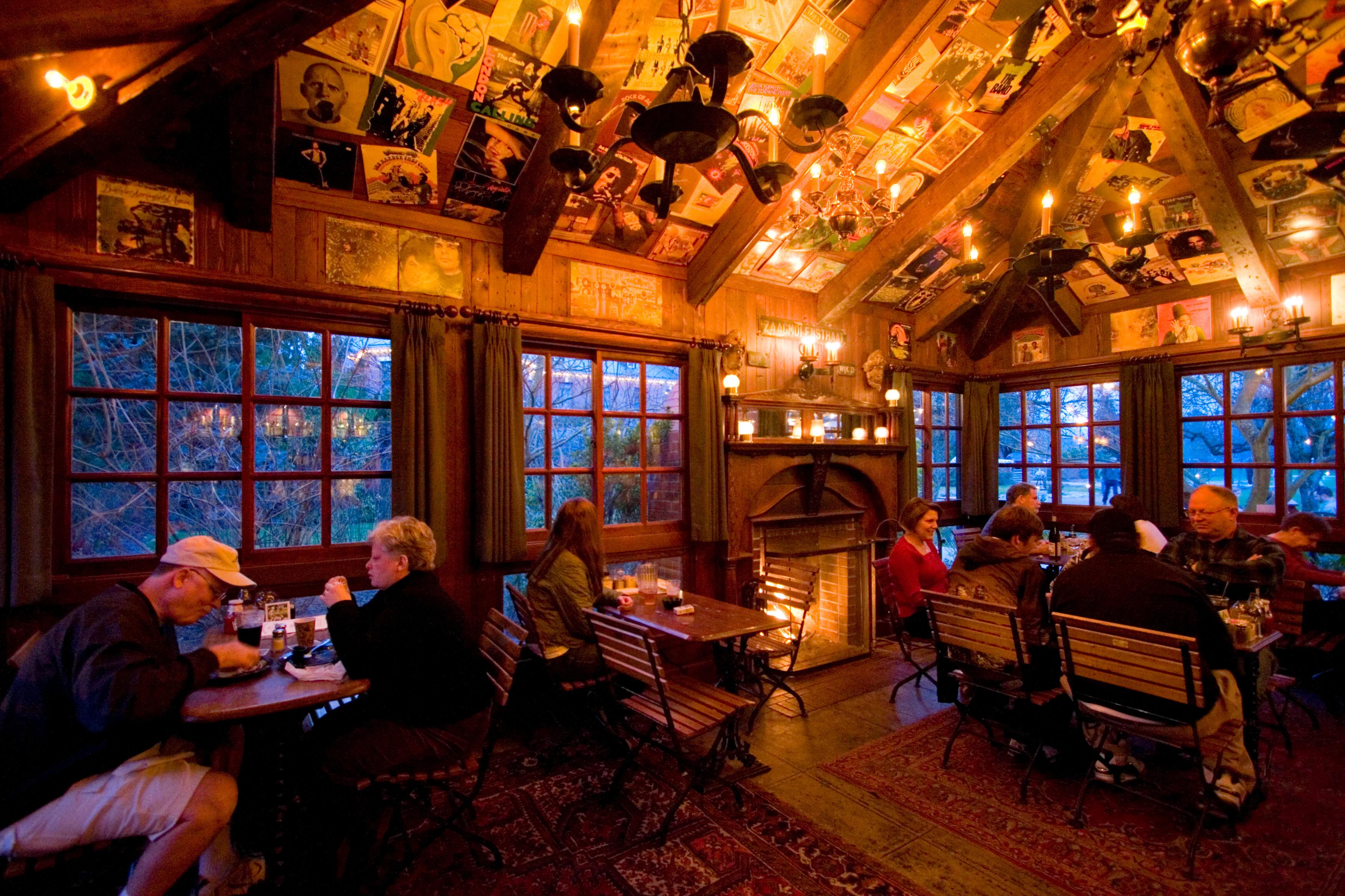 Mcmenamins Grand Lodge Forest Grove Exterior photo