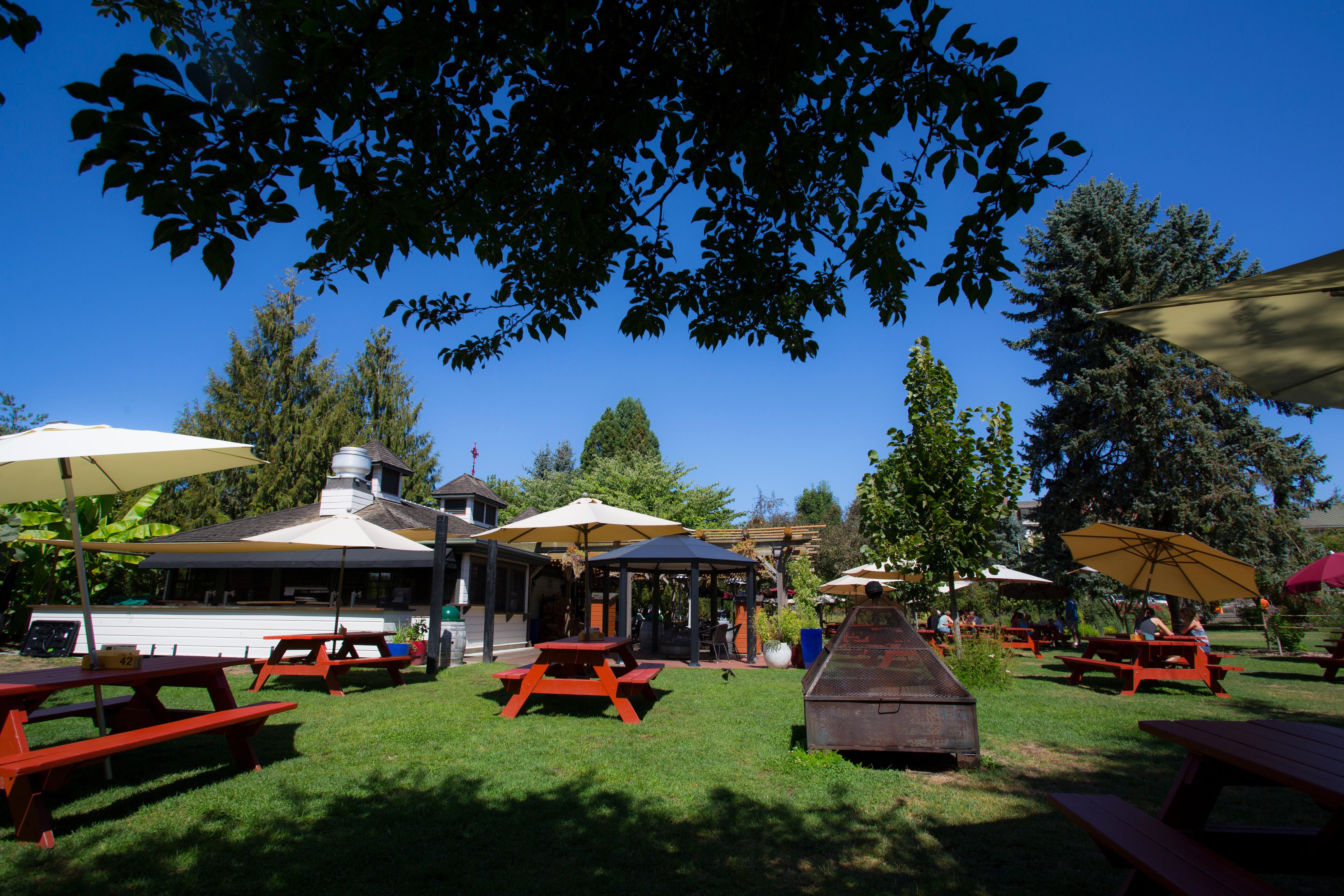 Mcmenamins Grand Lodge Forest Grove Exterior photo